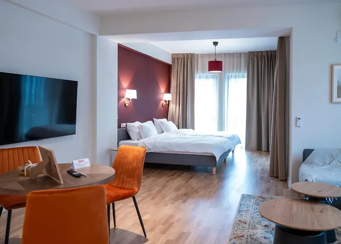 Habitat - Moderne Cu Parcare Si Terasa Lägenhet