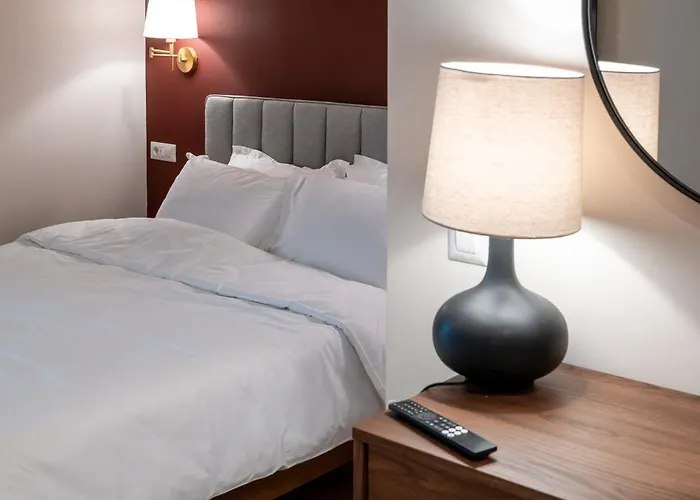 Lägenhet Habitat - Moderne Cu Parcare Si Terasa Craiova