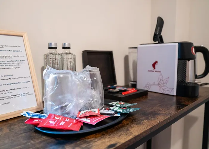 Habitat - Moderne Cu Parcare Si Terasa Lägenhet Craiova