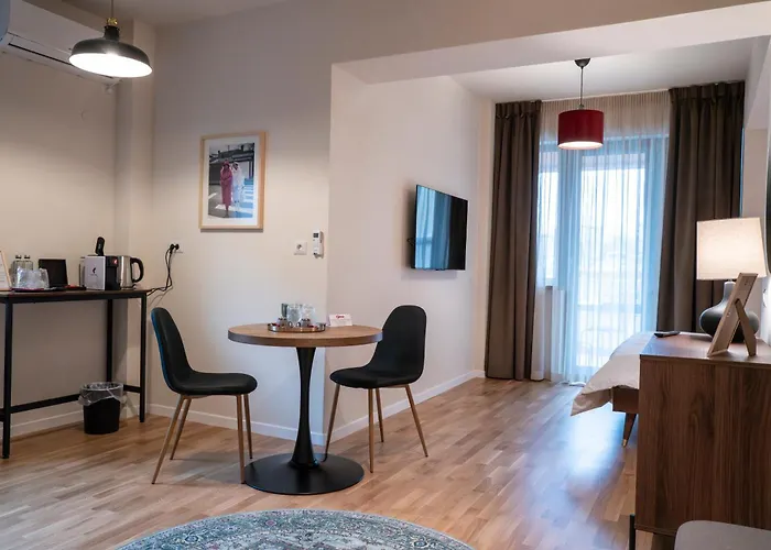 Habitat - Moderne Cu Parcare Si Terasa Craiova