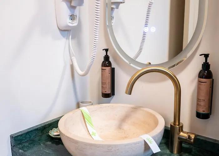 Lägenhet Habitat - Moderne Cu Parcare Si Terasa