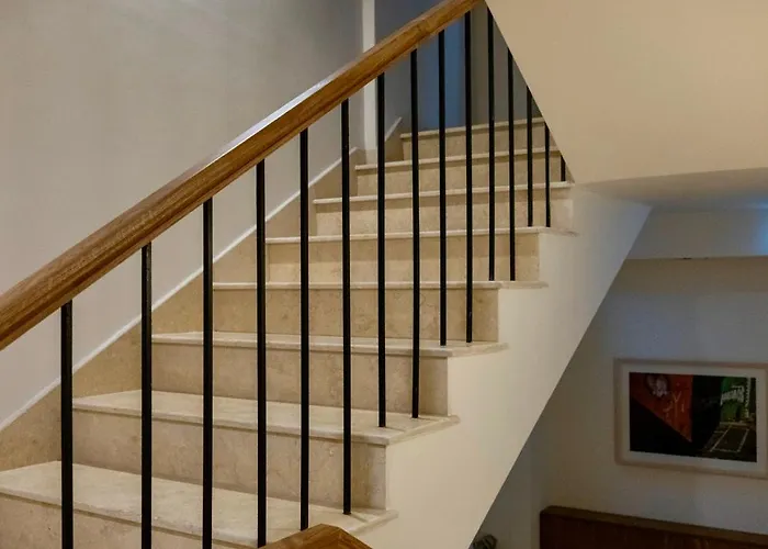 Habitat - Moderne Cu Parcare Si Terasa Craiova